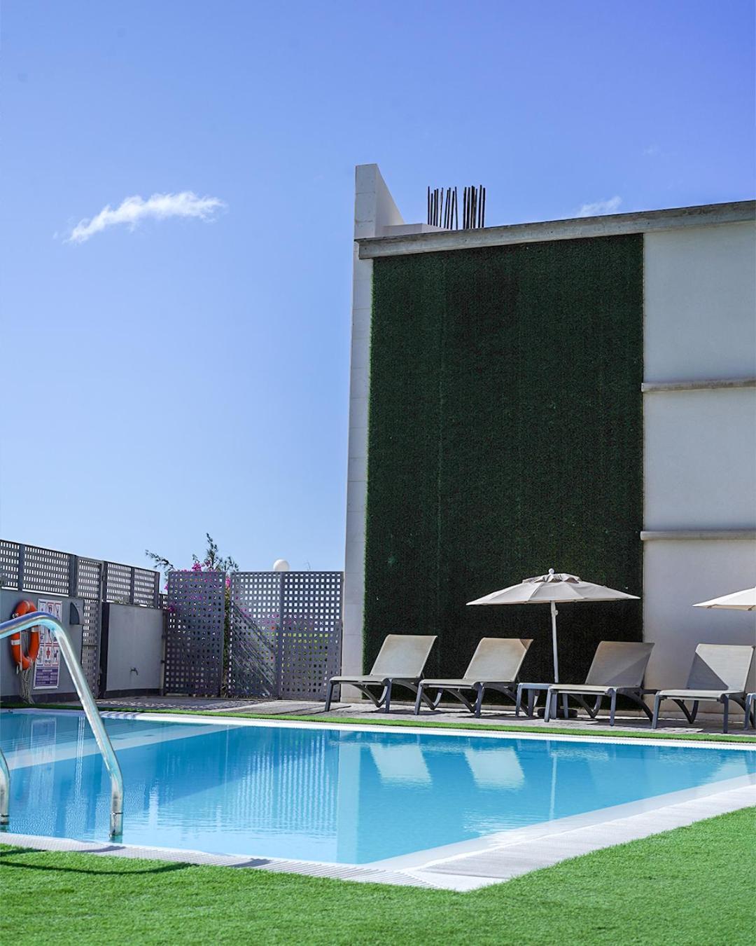 Cornisa Apartments Patalavaca Exterior photo