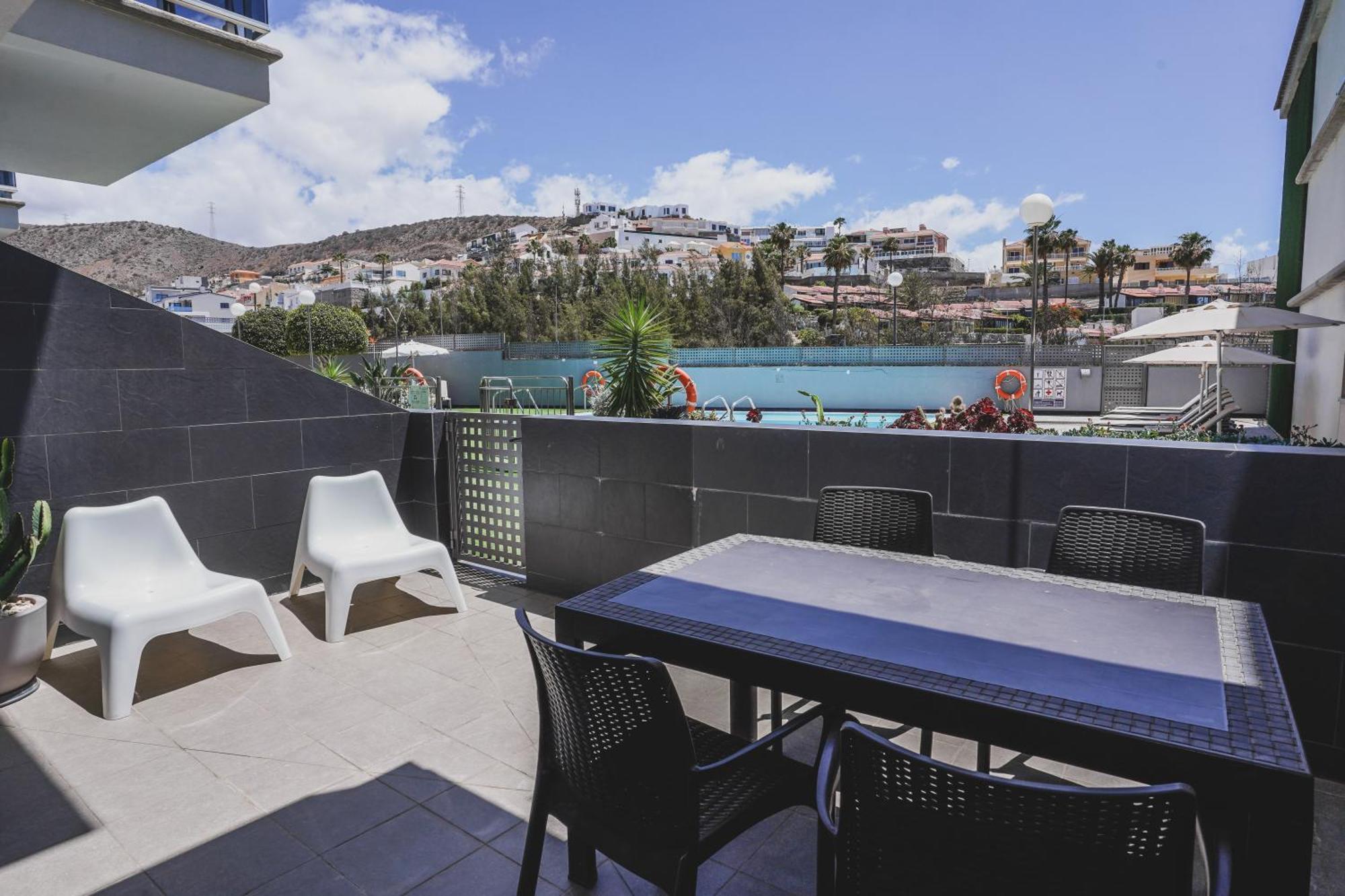 Cornisa Apartments Patalavaca Exterior photo