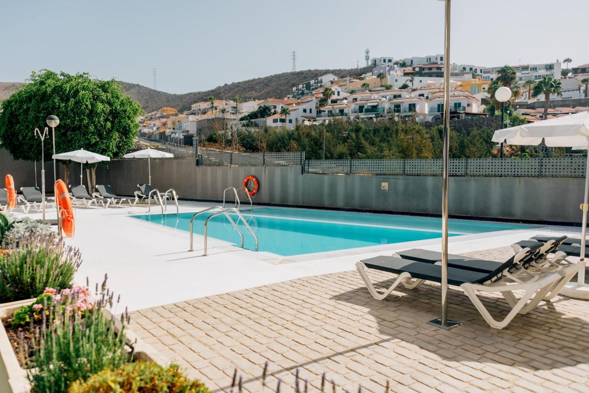 Cornisa Apartments Patalavaca Exterior photo
